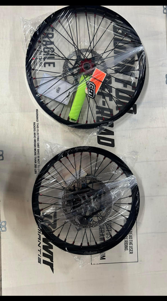 Warp9 21” and 18” wheel set